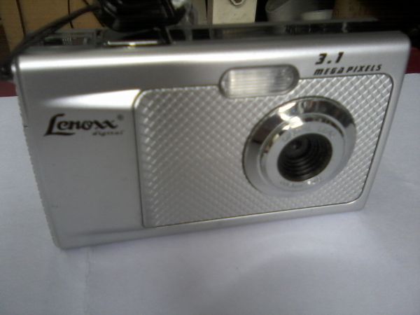 Camara Digital Lenox 3.1 Megapixels.