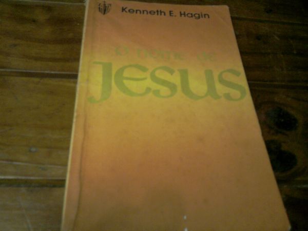 O  Nome de Jesus Kenneth E. Haggi